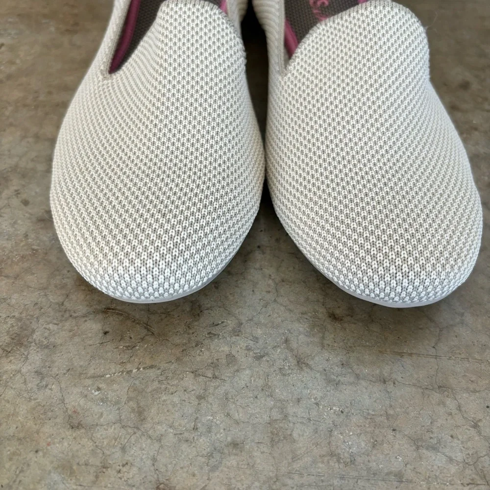 Rothy’s Cream Rounded‎ Toe Flats Size 6